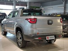 Fiat TORO 2.0 16V TURBO DIESEL FREEDOM 4WD AT9 2020/2021 BETIOLO NOVOS E SEMINOVOS LAJEADO / Carros no Vale