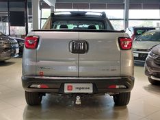 Fiat TORO 2.0 16V TURBO DIESEL FREEDOM 4WD AT9 2020/2021 BETIOLO NOVOS E SEMINOVOS LAJEADO / Carros no Vale