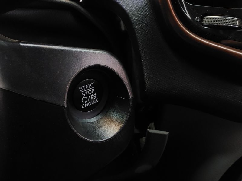 Fiat TORO 2.4 16V MULTIAIR FLEX VOLCANO AT9 2019/2020 BETIOLO NOVOS E SEMINOVOS LAJEADO / Carros no Vale