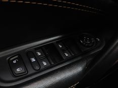 Fiat TORO 2.4 16V MULTIAIR FLEX VOLCANO AT9 2019/2020 BETIOLO NOVOS E SEMINOVOS LAJEADO / Carros no Vale