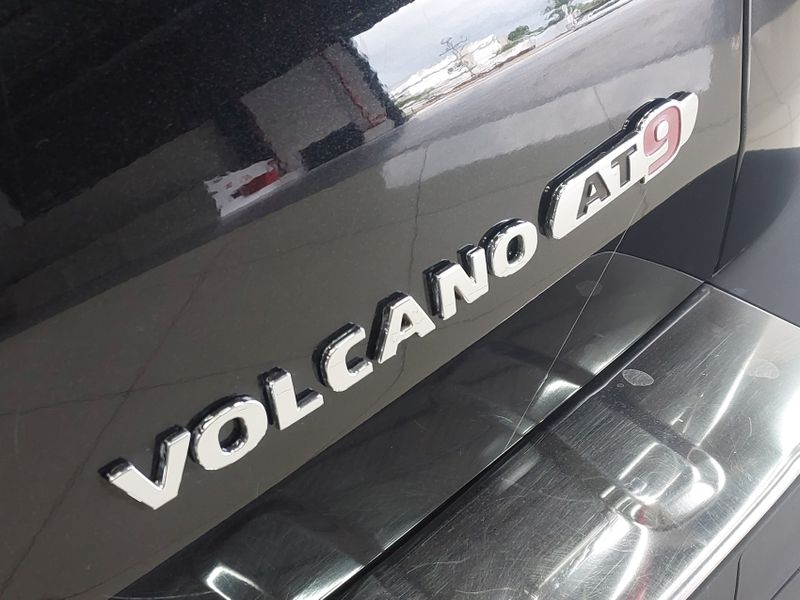 Fiat TORO 2.4 16V MULTIAIR FLEX VOLCANO AT9 2019/2020 BETIOLO NOVOS E SEMINOVOS LAJEADO / Carros no Vale