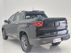 Fiat TORO 2.4 16V MULTIAIR FLEX VOLCANO AT9 2019/2020 BETIOLO NOVOS E SEMINOVOS LAJEADO / Carros no Vale