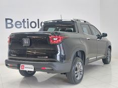Fiat TORO 2.4 16V MULTIAIR FLEX VOLCANO AT9 2019/2020 BETIOLO NOVOS E SEMINOVOS LAJEADO / Carros no Vale