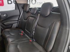 Fiat TORO 2.4 16V MULTIAIR FLEX VOLCANO AT9 2019/2020 BETIOLO NOVOS E SEMINOVOS LAJEADO / Carros no Vale