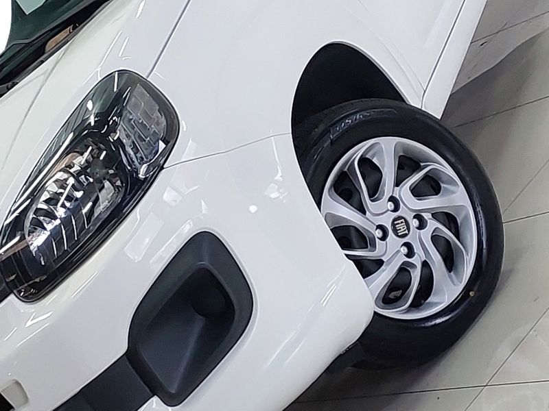 Fiat UNO 1.0 FIREFLY FLEX DRIVE MANUAL 2021/2021 BETIOLO NOVOS E SEMINOVOS LAJEADO / Carros no Vale