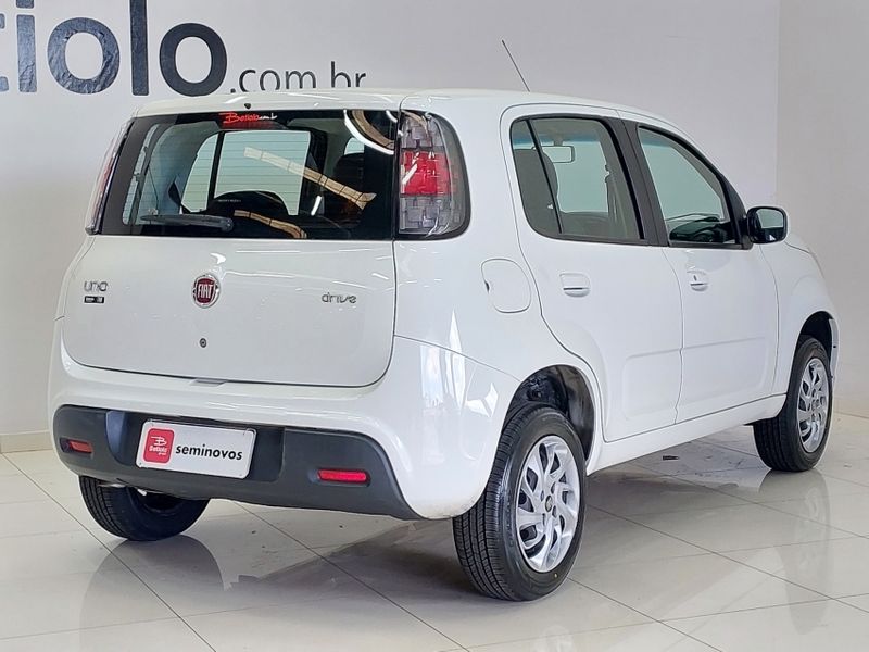 Fiat UNO 1.0 FIREFLY FLEX DRIVE MANUAL 2021/2021 BETIOLO NOVOS E SEMINOVOS LAJEADO / Carros no Vale