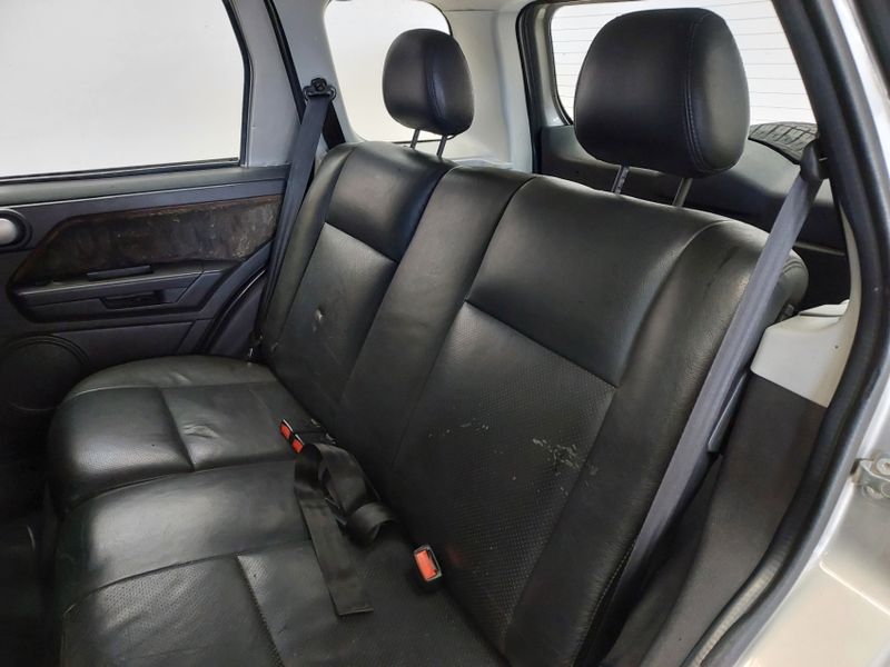 Ford ECOSPORT 2.0 XLT 16V FLEX 4P AUTOMÁTICO 2011/2012 BETIOLO NOVOS E SEMINOVOS LAJEADO / Carros no Vale Ford ECOSPORT 2.0 XLT 16V FLEX 4P AUTOMÁTICO 2011/2012 BETIOLO NOVOS E SEMINOVOS LAJEADO / Carros no Vale