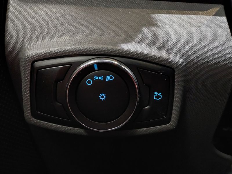 Ford KA 1.0 TI-VCT FLEX SE MANUAL 2017/2018 BETIOLO NOVOS E SEMINOVOS LAJEADO / Carros no Vale