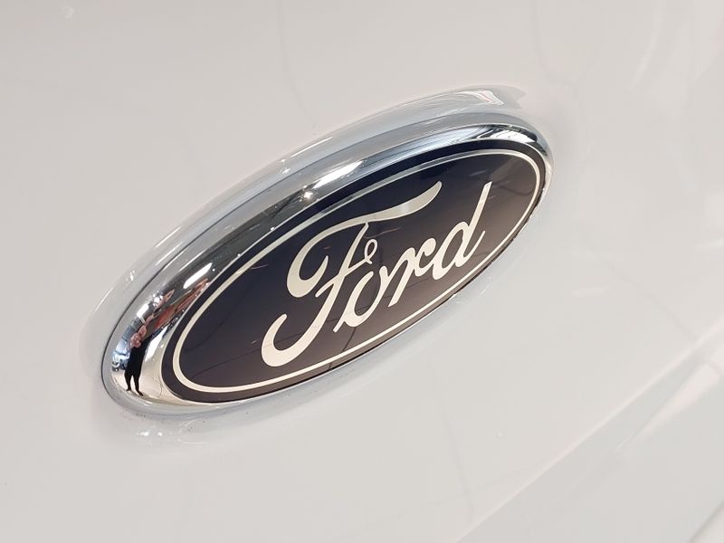 Ford KA 1.0 TI-VCT FLEX SE MANUAL 2017/2018 BETIOLO NOVOS E SEMINOVOS LAJEADO / Carros no Vale