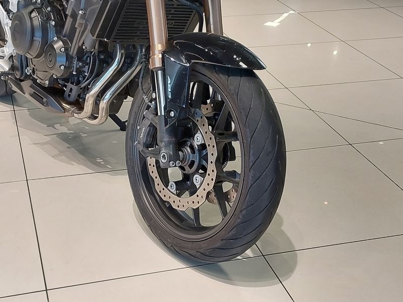 Honda Motos CB 500 F 2022/2023 BETIOLO NOVOS E SEMINOVOS LAJEADO / Carros no Vale