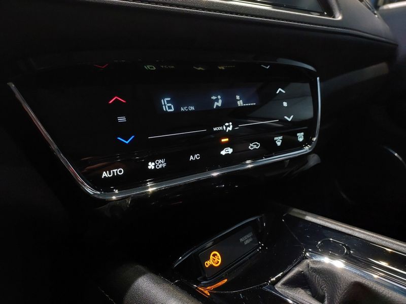 Honda HR-V 1.8 16V FLEX EXL 4P AUTOMÁTICO 2020/2020 BETIOLO NOVOS E SEMINOVOS LAJEADO / Carros no Vale