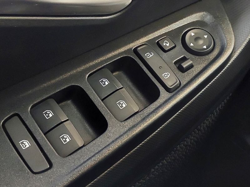 Hyundai CRETA 1.0 TGDI FLEX LIMITED AUTOMÁTICO 2024/2024 BETIOLO NOVOS E SEMINOVOS LAJEADO / Carros no Vale Hyundai CRETA 1.0 TGDI FLEX LIMITED AUTOMÁTICO 2024/2024 BETIOLO NOVOS E SEMINOVOS LAJEADO / Carros no Vale