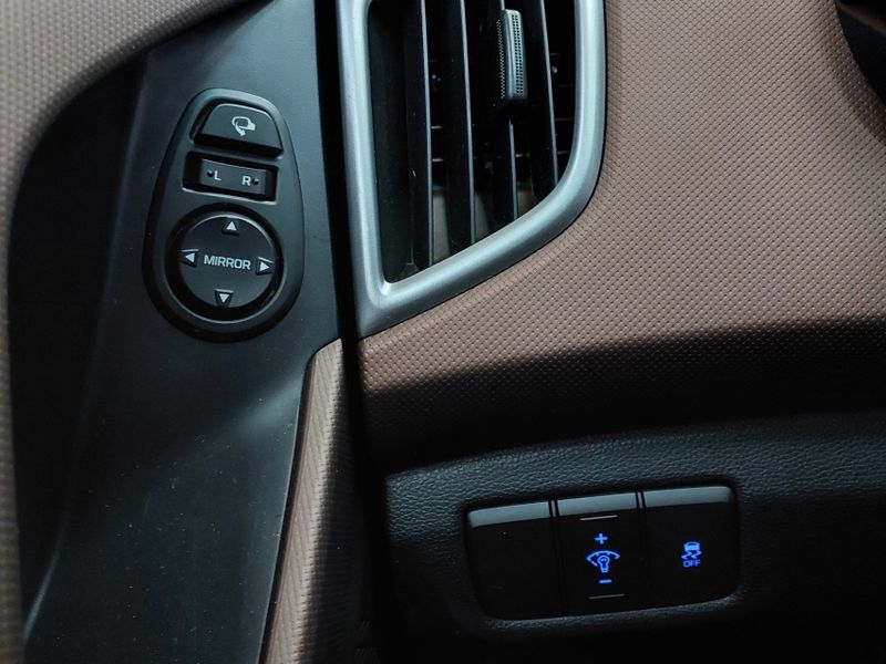 Hyundai CRETA 2.0 16V FLEX PRESTIGE AUTOMÁTICO 2018/2019 BETIOLO NOVOS E SEMINOVOS LAJEADO / Carros no Vale Hyundai CRETA 2.0 16V FLEX PRESTIGE AUTOMÁTICO 2018/2019 BETIOLO NOVOS E SEMINOVOS LAJEADO / Carros no Vale