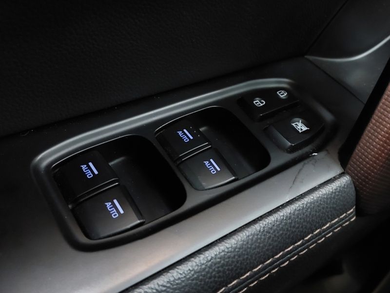 Hyundai CRETA 2.0 16V FLEX PRESTIGE AUTOMÁTICO 2018/2019 BETIOLO NOVOS E SEMINOVOS LAJEADO / Carros no Vale Hyundai CRETA 2.0 16V FLEX PRESTIGE AUTOMÁTICO 2018/2019 BETIOLO NOVOS E SEMINOVOS LAJEADO / Carros no Vale