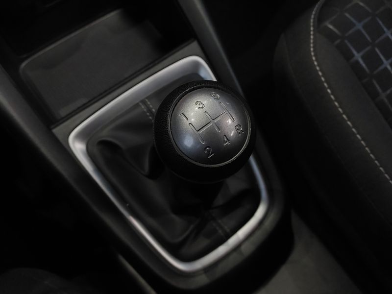 Hyundai HB20 1.0 12V FLEX LIMITED MANUAL 2023/2024 BETIOLO NOVOS E SEMINOVOS LAJEADO / Carros no Vale