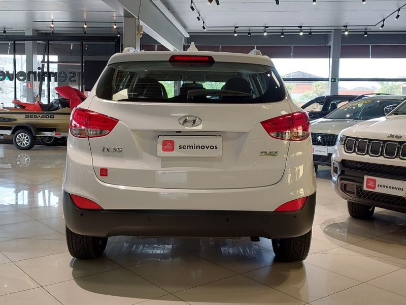 Hyundai IX35 2.0 MPFI GL 16V FLEX 4P AUTOMÁTICO 2017/2018 BETIOLO NOVOS E SEMINOVOS LAJEADO / Carros no Vale