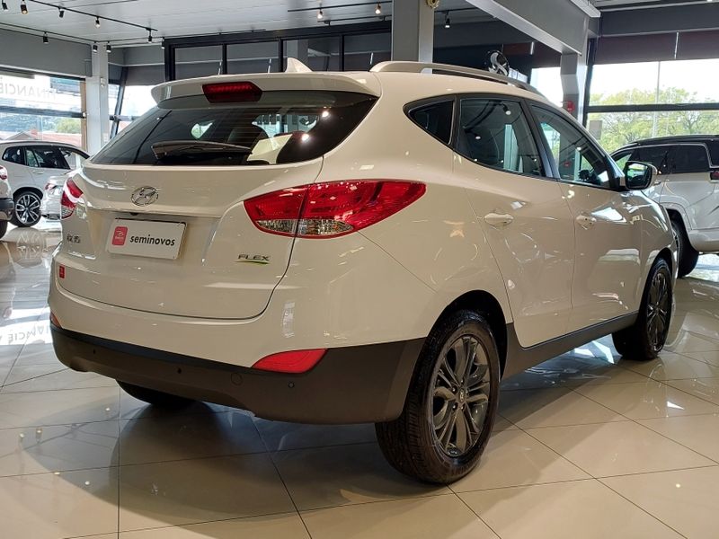 Hyundai IX35 2.0 MPFI GL 16V FLEX 4P AUTOMÁTICO 2017/2018 BETIOLO NOVOS E SEMINOVOS LAJEADO / Carros no Vale