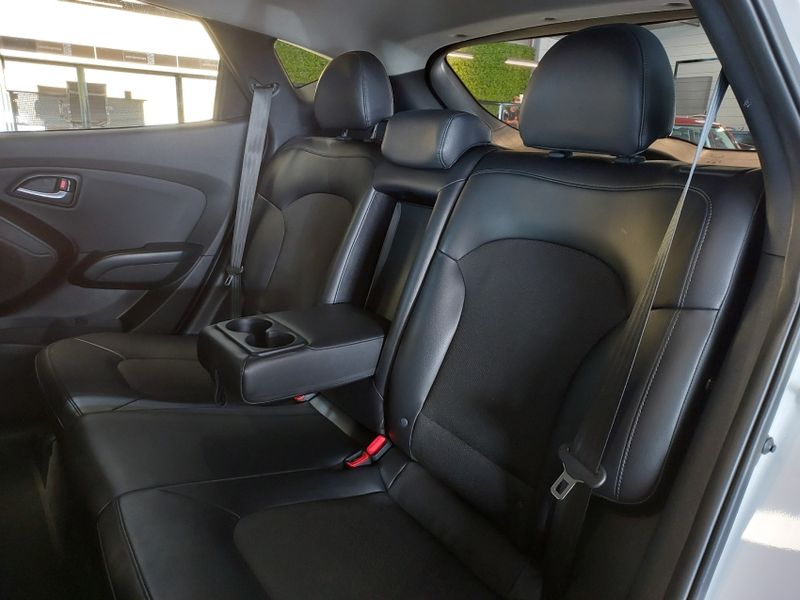 Hyundai IX35 2.0 MPFI GL 16V FLEX 4P AUTOMÁTICO 2017/2018 BETIOLO NOVOS E SEMINOVOS LAJEADO / Carros no Vale