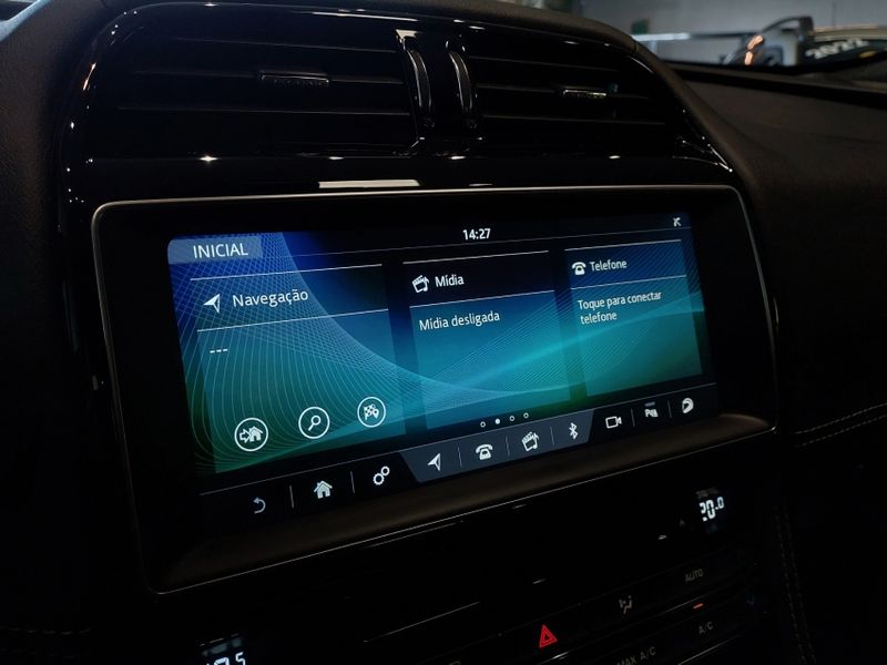 Jaguar F-PACE 3.0 V6 SUPERCHARGED S AWD 4P AUTOMÁTICO 2018/2018 BETIOLO NOVOS E SEMINOVOS LAJEADO / Carros no Vale Jaguar F-PACE 3.0 V6 SUPERCHARGED S AWD 4P AUTOMÁTICO 2018/2018 BETIOLO NOVOS E SEMINOVOS LAJEADO / Carros no Vale