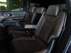 JEEP COMMANDER 2.0 TD380 TURBO DIESEL OVERLAND AT9 2021/2022 BETIOLO NOVOS E SEMINOVOS LAJEADO / Carros no Vale