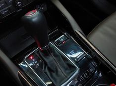 JEEP COMMANDER 2.0 TD380 TURBO DIESEL OVERLAND AT9 2022/2023 BETIOLO NOVOS E SEMINOVOS LAJEADO / Carros no Vale