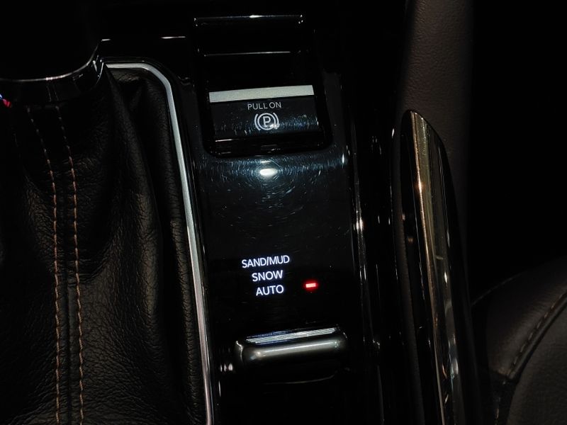 JEEP COMMANDER 2.0 TD380 TURBO DIESEL OVERLAND AT9 2021/2022 BETIOLO NOVOS E SEMINOVOS LAJEADO / Carros no Vale JEEP COMMANDER 2.0 TD380 TURBO DIESEL OVERLAND AT9 2021/2022 BETIOLO NOVOS E SEMINOVOS LAJEADO / Carros no Vale