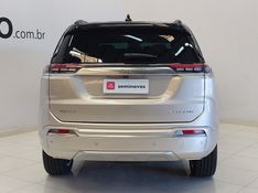 JEEP COMMANDER 2.0 TD380 TURBO DIESEL OVERLAND AT9 2022/2023 BETIOLO NOVOS E SEMINOVOS LAJEADO / Carros no Vale