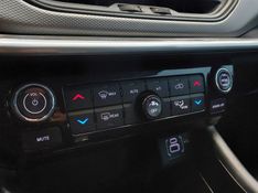 JEEP COMPASS 1.3 T270 TURBO FLEX LONGITUDE AT6 2023/2024 BETIOLO NOVOS E SEMINOVOS LAJEADO / Carros no Vale