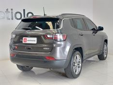 JEEP COMPASS 1.3 T270 TURBO FLEX LONGITUDE AT6 2023/2024 BETIOLO NOVOS E SEMINOVOS LAJEADO / Carros no Vale
