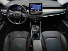 JEEP COMPASS 1.3 T270 TURBO FLEX LONGITUDE AT6 2023/2024 BETIOLO NOVOS E SEMINOVOS LAJEADO / Carros no Vale