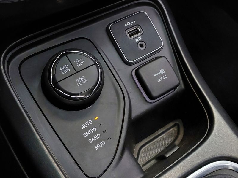 JEEP COMPASS 2.0 16V DIESEL S 4X4 AUTOMÁTICO 2021/2021 BETIOLO NOVOS E SEMINOVOS LAJEADO / Carros no Vale