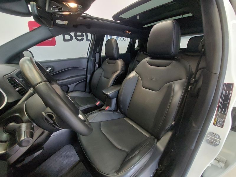 JEEP COMPASS 2.0 16V DIESEL S 4X4 AUTOMÁTICO 2021/2021 BETIOLO NOVOS E SEMINOVOS LAJEADO / Carros no Vale