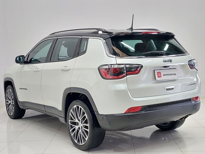 JEEP COMPASS 2.0 16V FLEX LIMITED AUTOMÁTICO 2020/2021 BETIOLO NOVOS E SEMINOVOS LAJEADO / Carros no Vale