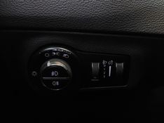 JEEP COMPASS 2.0 16V FLEX SPORT AUTOMÁTICO 2018/2018 BETIOLO NOVOS E SEMINOVOS LAJEADO / Carros no Vale