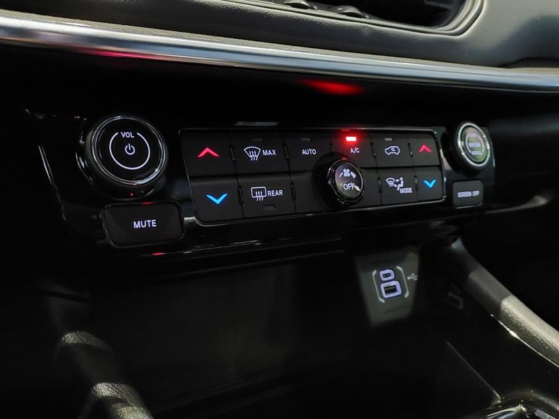 JEEP COMPASS 2.0 HURRICANE 4 TURBO GASOLINA OVERLAND AT9 2024/2025 BETIOLO NOVOS E SEMINOVOS LAJEADO / Carros no Vale JEEP COMPASS 2.0 HURRICANE 4 TURBO GASOLINA OVERLAND AT9 2024/2025 BETIOLO NOVOS E SEMINOVOS LAJEADO / Carros no Vale