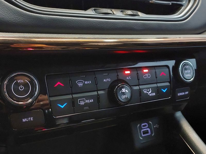 JEEP COMPASS 2.0 TD350 TURBO DIESEL LIMITED AT9 2021/2022 BETIOLO NOVOS E SEMINOVOS LAJEADO / Carros no Vale