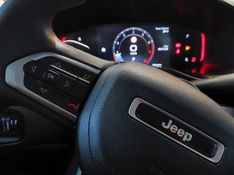 JEEP RENEGADE 1.3 T270 TURBO FLEX LONGITUDE AT6 2023/2023 BETIOLO NOVOS E SEMINOVOS LAJEADO / Carros no Vale