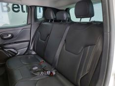 JEEP RENEGADE 1.3 T270 TURBO FLEX LONGITUDE AT6 2023/2023 BETIOLO NOVOS E SEMINOVOS LAJEADO / Carros no Vale