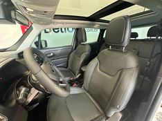 JEEP RENEGADE 1.3 T270 TURBO FLEX SAHARA AT6 2024/2025 BETIOLO NOVOS E SEMINOVOS LAJEADO / Carros no Vale