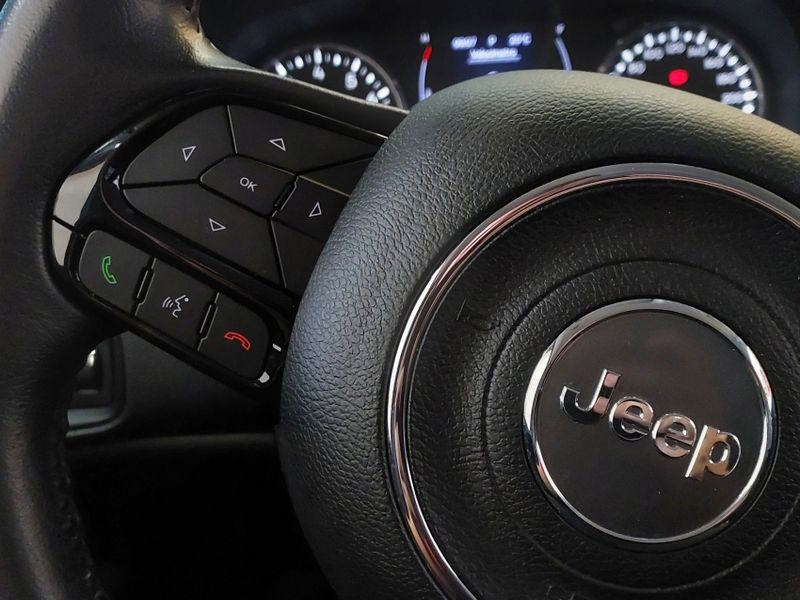 JEEP RENEGADE 1.8 16V FLEX SPORT 4P AUTOMÁTICO 2021/2021 BETIOLO NOVOS E SEMINOVOS LAJEADO / Carros no Vale
