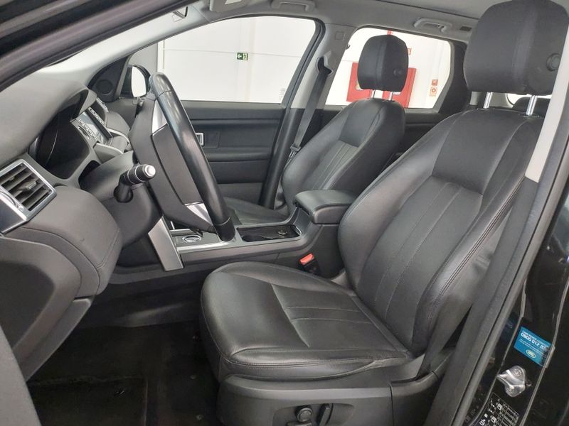 Land Rover DISCOVERY SPORT 2.0 16V SI4 TURBO FLEX HSE 4P AUTOMÁTICO 2017/2018 BETIOLO NOVOS E SEMINOVOS LAJEADO / Carros no Vale Land Rover DISCOVERY SPORT 2.0 16V SI4 TURBO FLEX HSE 4P AUTOMÁTICO 2017/2018 BETIOLO NOVOS E SEMINOVOS LAJEADO / Carros no Vale
