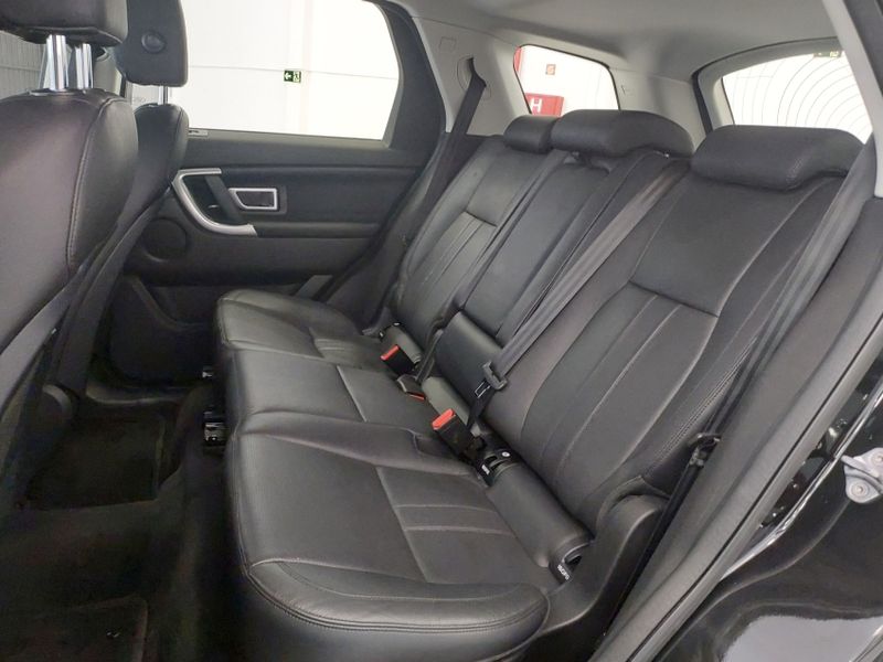 Land Rover DISCOVERY SPORT 2.0 16V SI4 TURBO FLEX HSE 4P AUTOMÁTICO 2017/2018 BETIOLO NOVOS E SEMINOVOS LAJEADO / Carros no Vale Land Rover DISCOVERY SPORT 2.0 16V SI4 TURBO FLEX HSE 4P AUTOMÁTICO 2017/2018 BETIOLO NOVOS E SEMINOVOS LAJEADO / Carros no Vale
