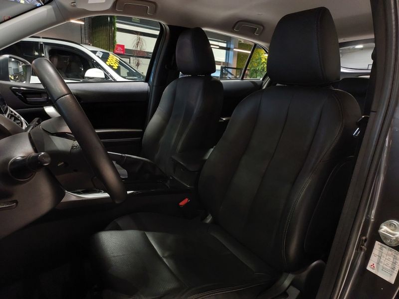 Mitsubishi ECLIPSE CROSS 1.5 MIVEC TURBO GASOLINA GLS CVT 2020/2021 BETIOLO NOVOS E SEMINOVOS LAJEADO / Carros no Vale