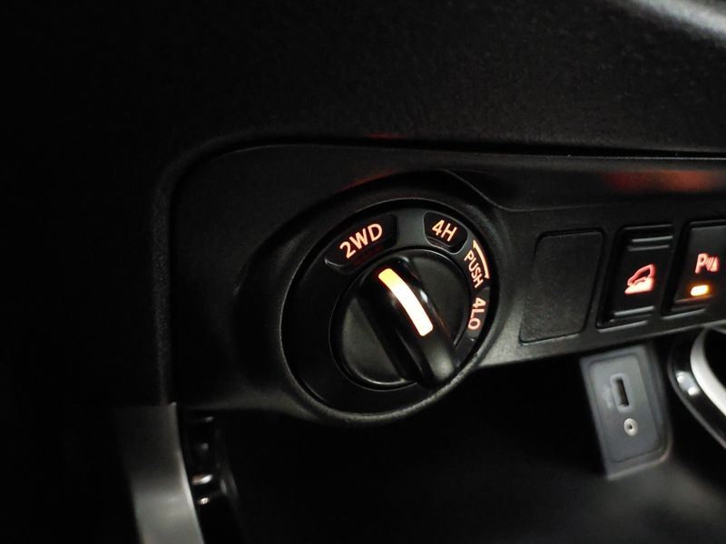 Nissan FRONTIER 2.3 16V TURBO DIESEL XE CD 4X4 AUTOMÁTICO 2021/2021 BETIOLO NOVOS E SEMINOVOS LAJEADO / Carros no Vale