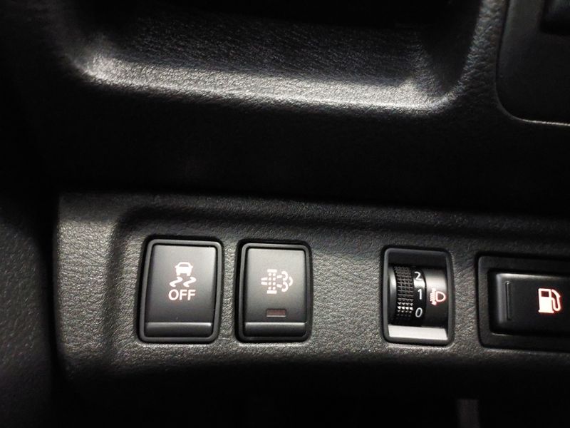 Nissan FRONTIER 2.3 16V TURBO DIESEL XE CD 4X4 AUTOMÁTICO 2021/2021 BETIOLO NOVOS E SEMINOVOS LAJEADO / Carros no Vale