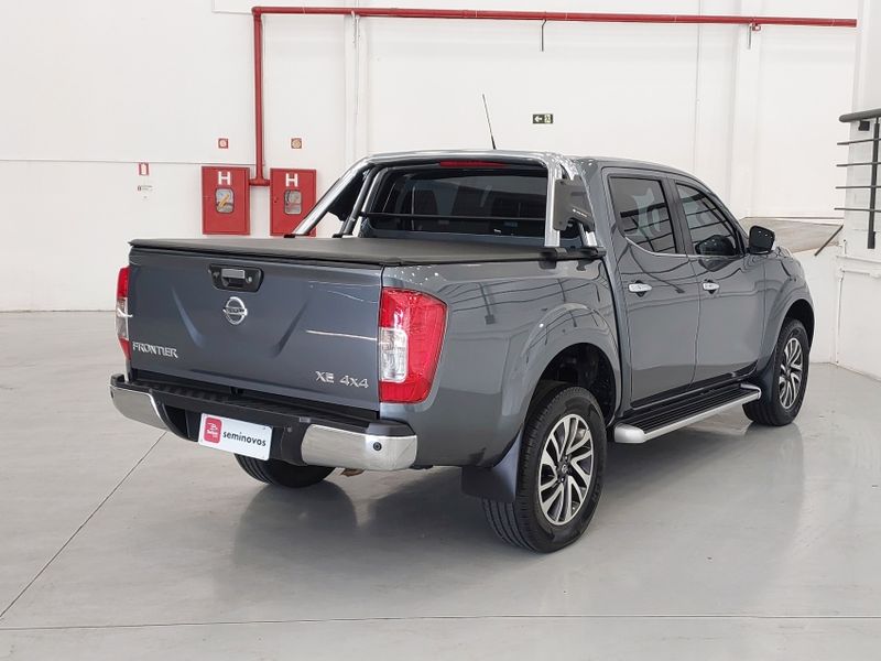 Nissan FRONTIER 2.3 16V TURBO DIESEL XE CD 4X4 AUTOMÁTICO 2021/2021 BETIOLO NOVOS E SEMINOVOS LAJEADO / Carros no Vale