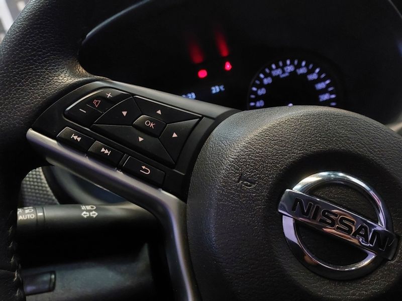 Nissan KICKS 1.6 16V FLEXSTART ADVANCE XTRONIC 2021/2022 BETIOLO NOVOS E SEMINOVOS LAJEADO / Carros no Vale
