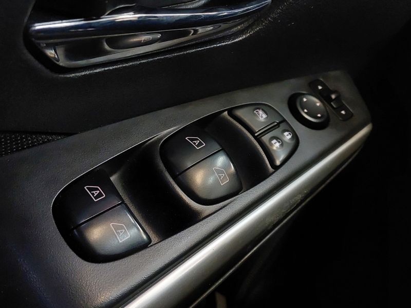 Nissan KICKS 1.6 16V FLEXSTART ADVANCE XTRONIC 2021/2022 BETIOLO NOVOS E SEMINOVOS LAJEADO / Carros no Vale