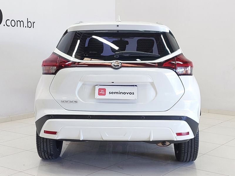 Nissan KICKS 1.6 16V FLEXSTART ADVANCE XTRONIC 2021/2022 BETIOLO NOVOS E SEMINOVOS LAJEADO / Carros no Vale