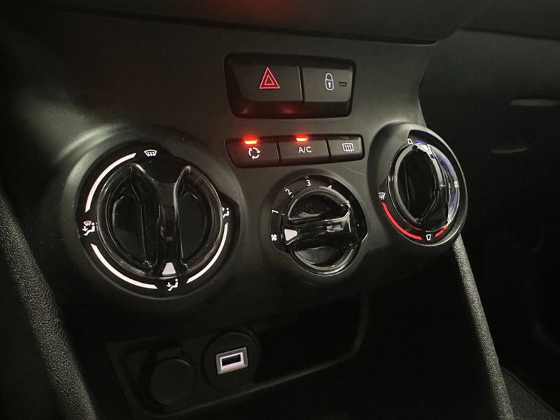 Peugeot 2008 1.6 16V FLEX ALLURE PACK 4P AUTOMÁTICO 2021/2022 BETIOLO NOVOS E SEMINOVOS LAJEADO / Carros no Vale